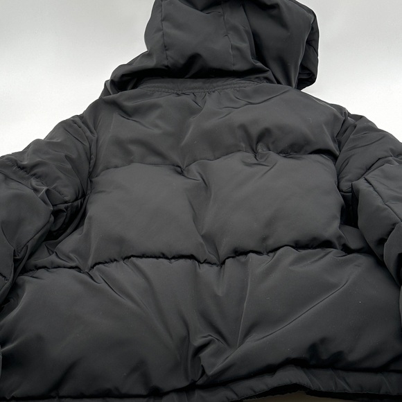 ALO YOGA Gold Rush Puffer Jacket Women's Size Small Black - Picture 9 of 10
